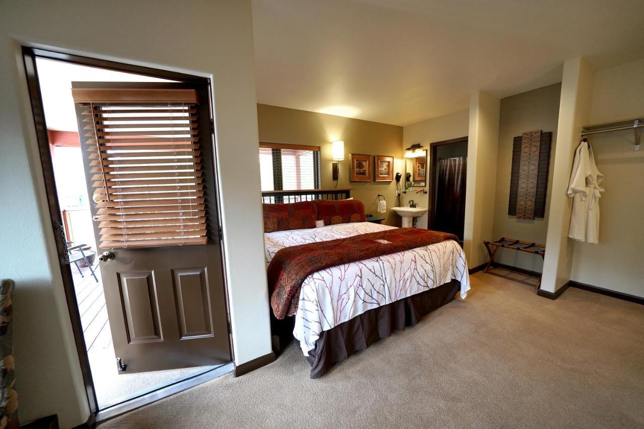 Inn On Galena 3*